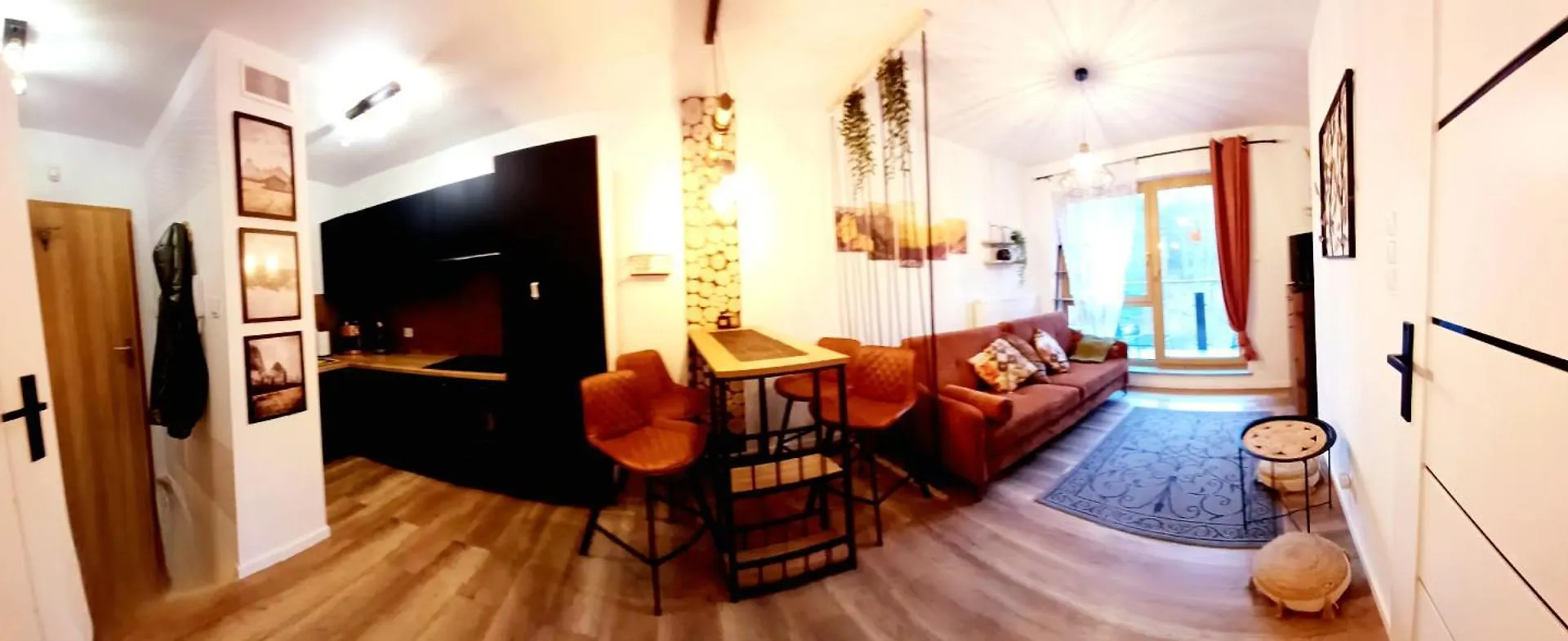 شقة Apartamenty Nad Zlotym Potokiem شكلارسكا بوريبا بولندا